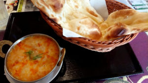 お二人飯～カレーとチーズナン